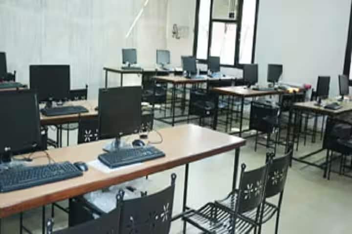Harf College, Malerkotla campus photo 5
