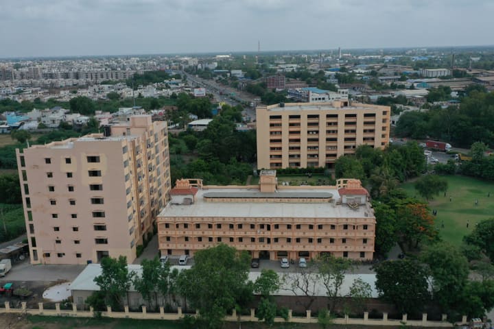 Swaminarayan Institute of Medical Sciences and Research, Kalol campus photo 2