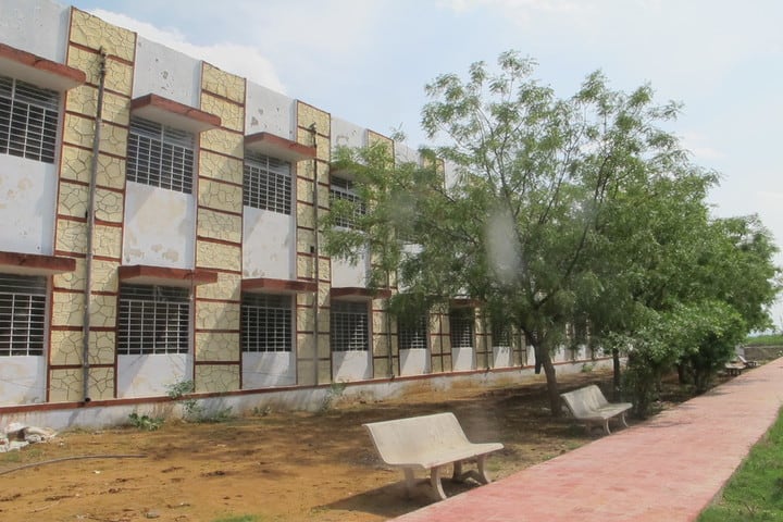 Sri Sant Sundardas Government PG Girls College, Dausa campus photo 3