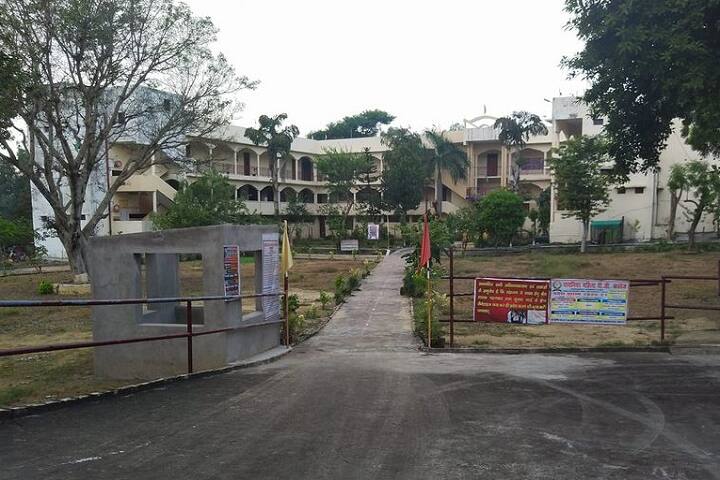 Pioneer Mahila Mahavidyalaya, Barabanki campus photo 2
