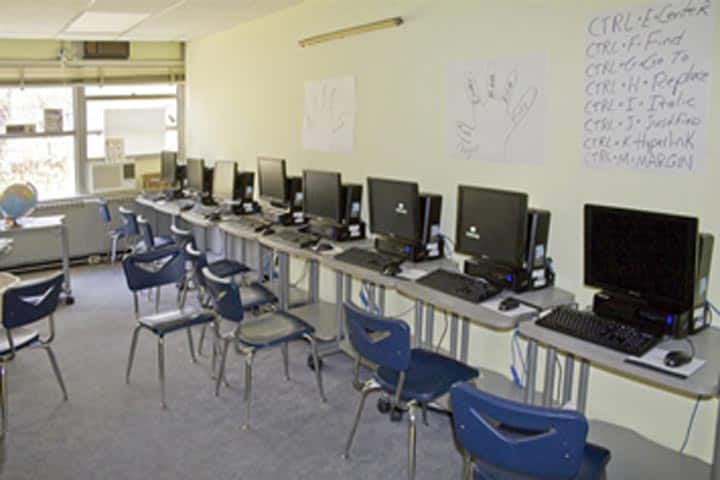 Veer Bahadur Singh Mahila Mahavidyalaya, Lucknow campus photo 3