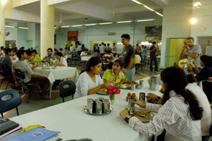 IIM Lucknow campus photo 2