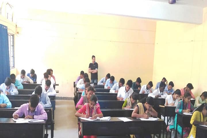 KIT Tiptur campus photo 6