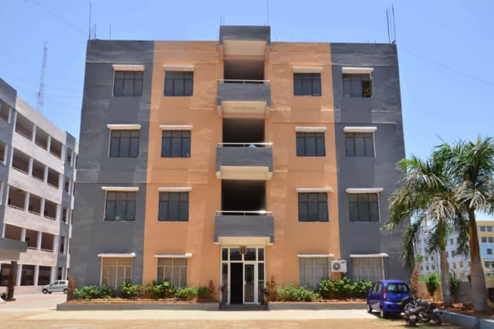 Malla Reddy Dental College for Women, Hyderabad campus photo 2