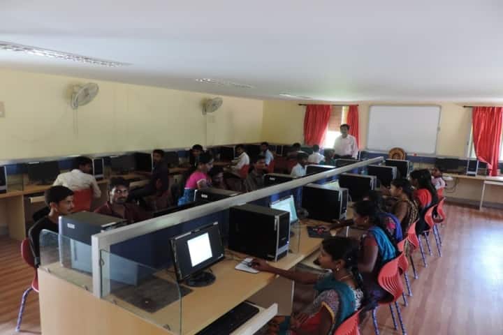 Government First Grade College, Holehonnur campus photo 3