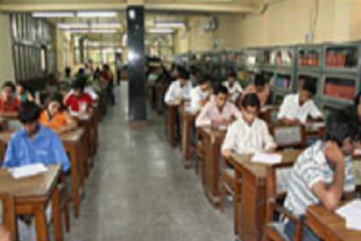 Shri Kund Kund Jain PG College, Muzaffarnagar campus photo 4