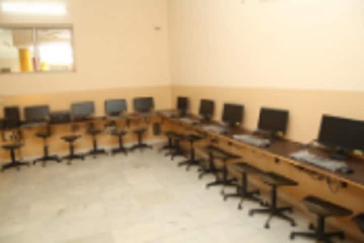 Vidhik Shaikshanik Sansthan, Bhopal campus photo 3