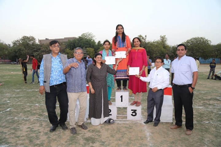 Motilal Nehru College Evening, New Delhi campus photo 4