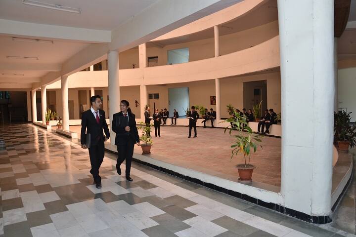 Shri Ram Murti Smarak International Business School, Lucknow campus photo 6