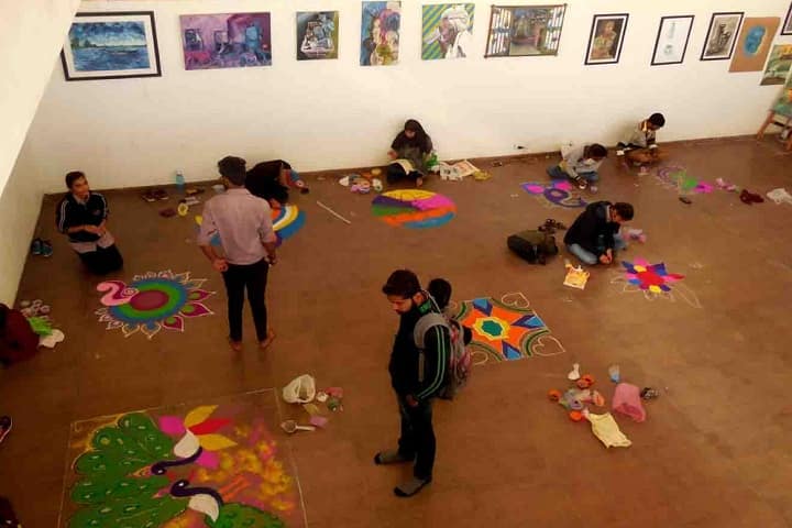 MA Parikh Fine Arts and Arts College, Palanpur campus photo 5