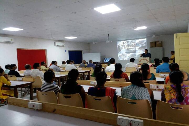 Sau Sitabai Ramkrushna Karandikar Senior College of Commerce and Late Mehernosh Boman Burjor Irani College of Arts, Dahanu campus photo 4