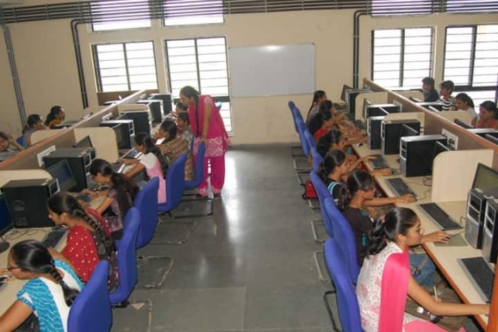GEC Bhavnagar campus photo 4