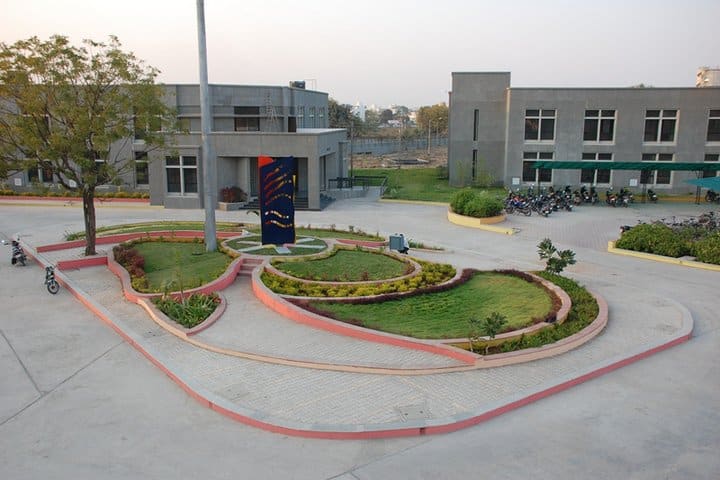 GEC Bhavnagar campus photo 2