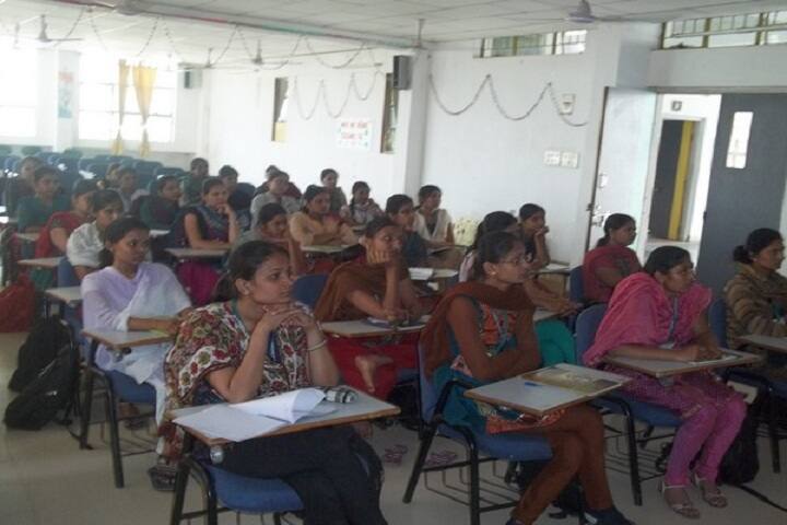 Grow More College of Education, Himmatnagar campus photo 3