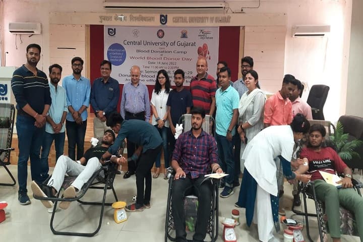 Grow More College of Education, Himmatnagar campus photo 6