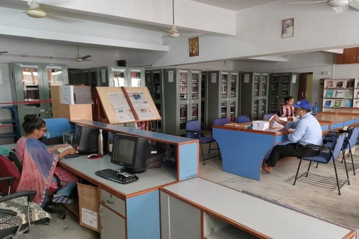 JG College of Education for Women, Ahmedabad campus photo 3