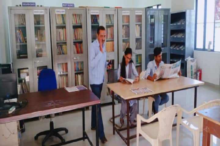 Government First Grade College, Santhebennur campus photo 4