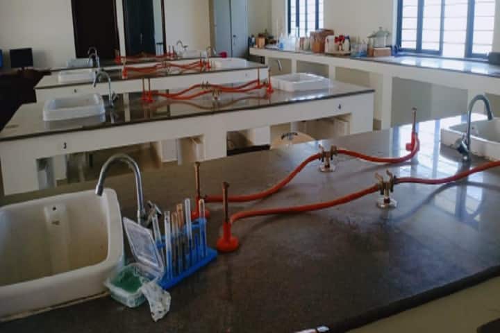 Government First Grade College, Santhebennur campus photo 6