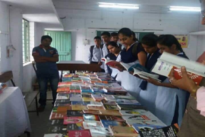 Jawaharlal Nehru Arts Commerce and Science College, Nagpur campus photo 4