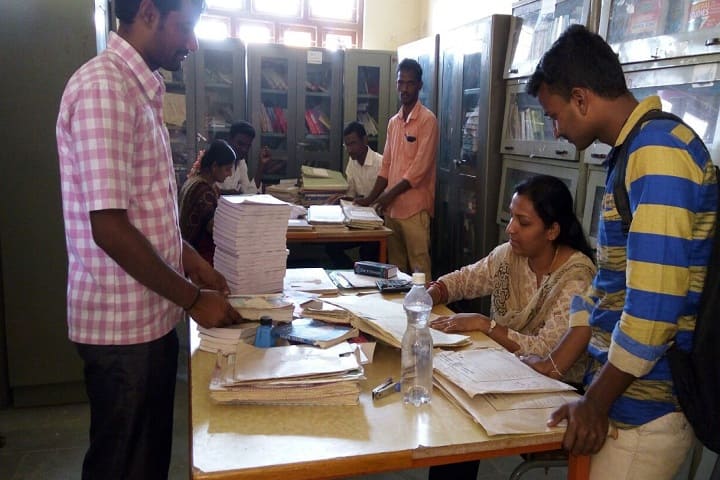 Government First Grade College, Raichur campus photo 3