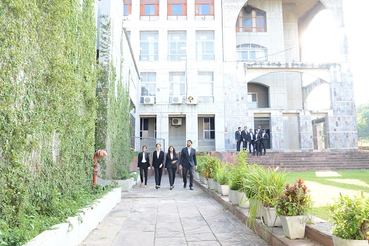 IIFM Bhopal campus photo 5
