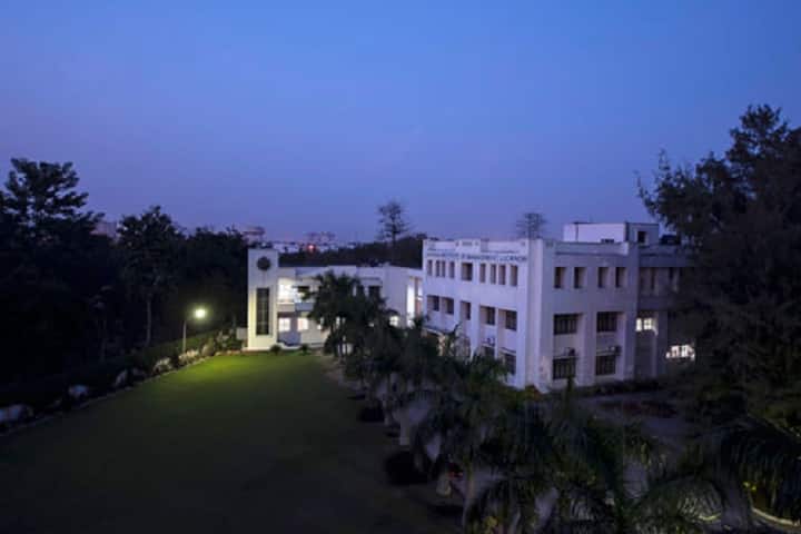 Jaipuria Institute of Management, Lucknow campus photo 4