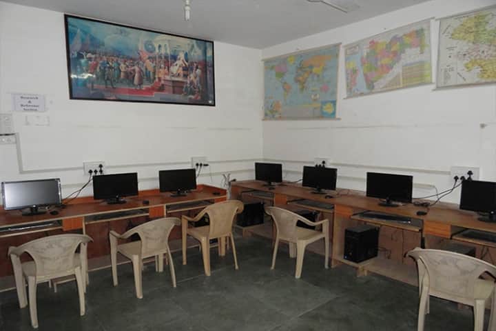 Shri Shivaji Law College, Parbhani campus photo 3