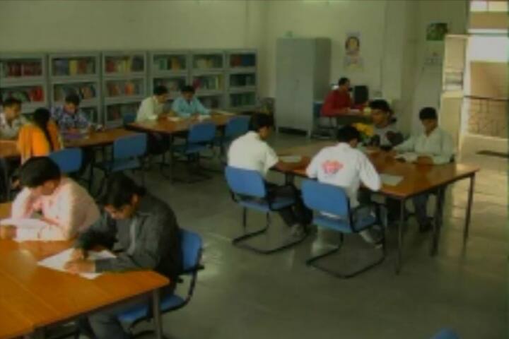 School of Pharmacy Devi Ahilya Vishwavidyalaya, Indore campus photo 6