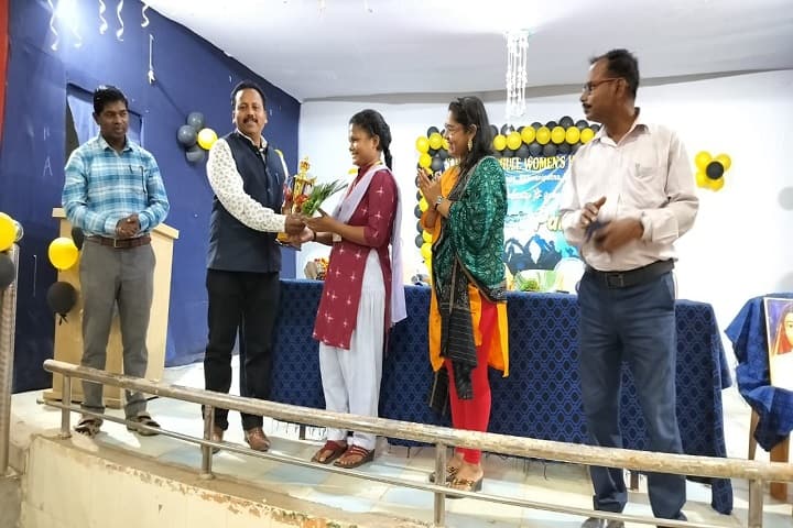 Government Women's College, Bhawanipatna campus photo 5