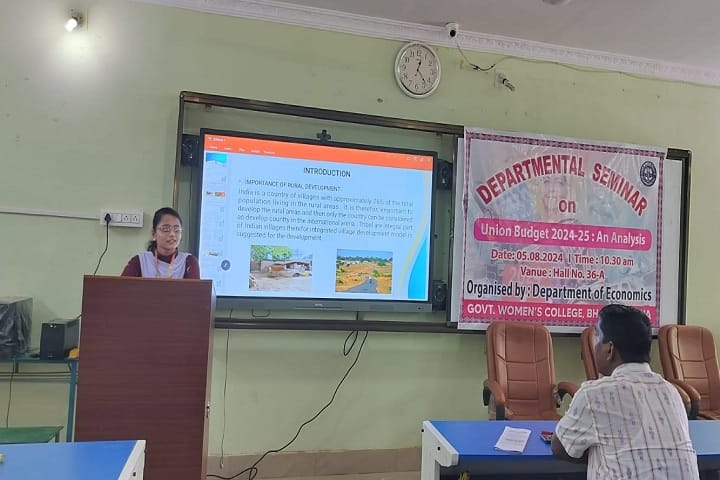 Government Women's College, Bhawanipatna campus photo 6