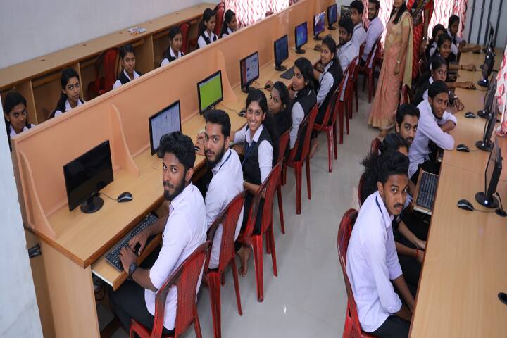 Sree Narayana Guru College of Arts and Science, Paingottoor campus photo 3