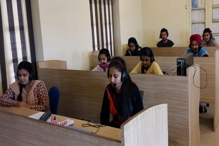 DAV College, Hoshiarpur campus photo 3