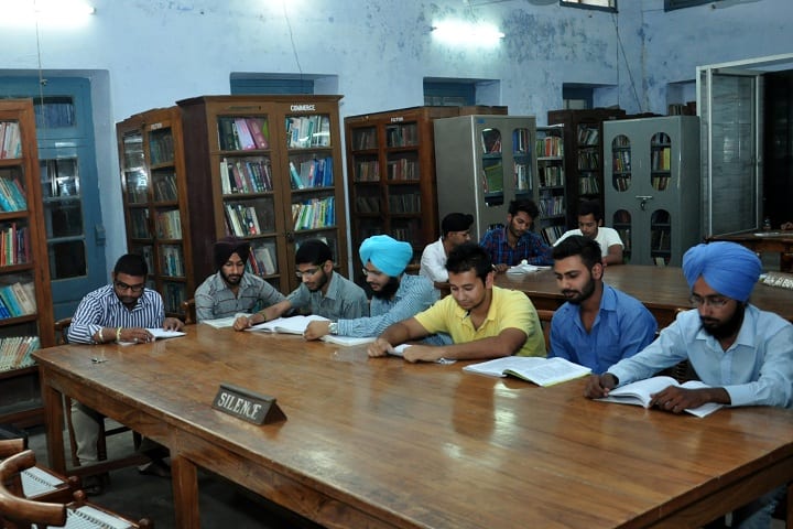 DAV College, Hoshiarpur campus photo 6