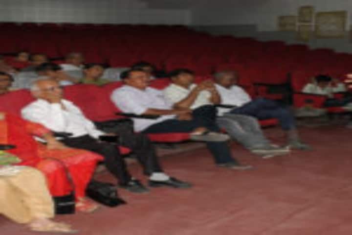Shri HK Arts College, Ahmedabad campus photo 3