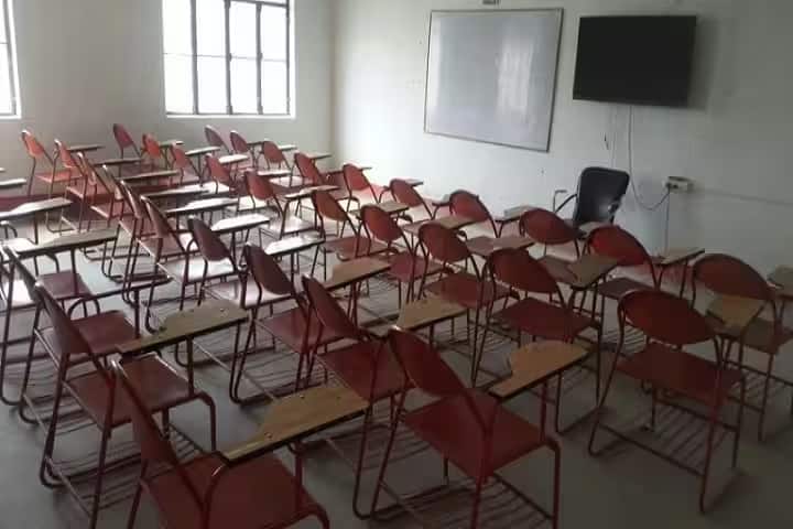 Ram Newaj Singh Mahavidyalaya, Faizabad campus photo 3