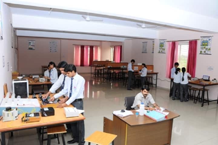 School of Engineering and Technology, Vikrant University, Gwalior, Gwalior campus photo 4