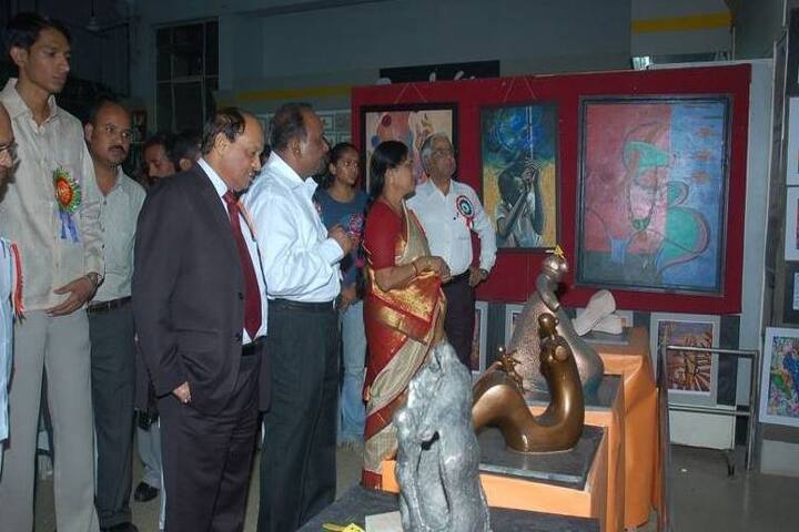 Bharati Vidyapeeth's College of Fine Arts, Pune campus photo 4