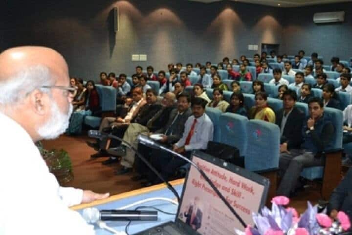 School of Legal Studies, Vikrant University, Gwalior campus photo 5