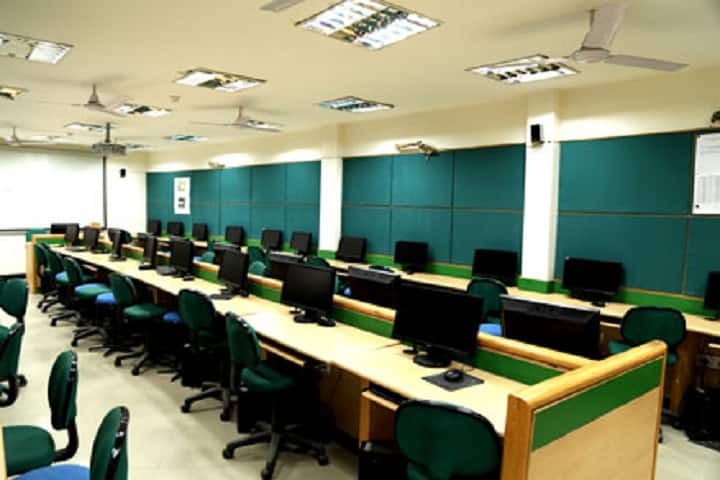 Shaheed Bhagat Singh Evening College, New Delhi campus photo 5
