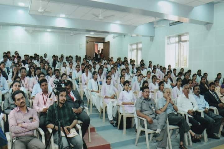 Rayat Shikshan Sanstha's Dhananjayrao Gadgil College of Commerce, Satara campus photo 5