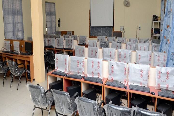 Shri MP Shah Commerce College, Surendranagar campus photo 3