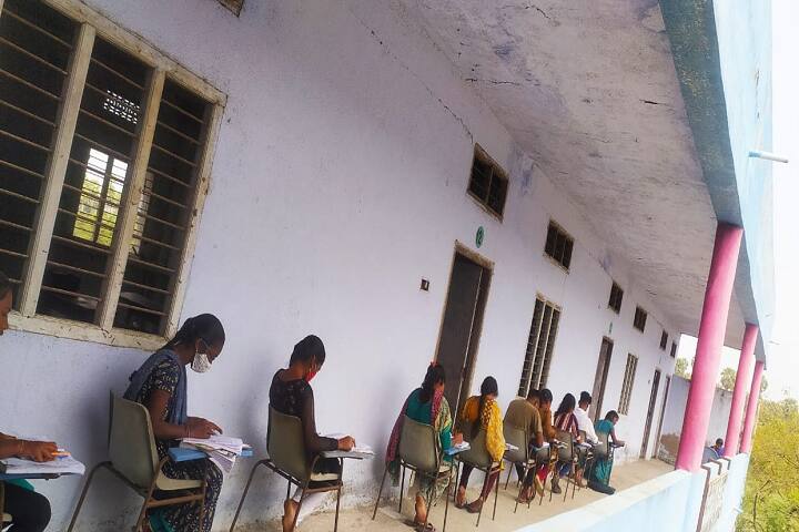 Government Degree College, Wardhannapet campus photo 4