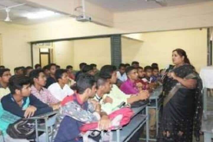 Mahatma Night Degree College of Arts and Commerce, Chembur campus photo 2