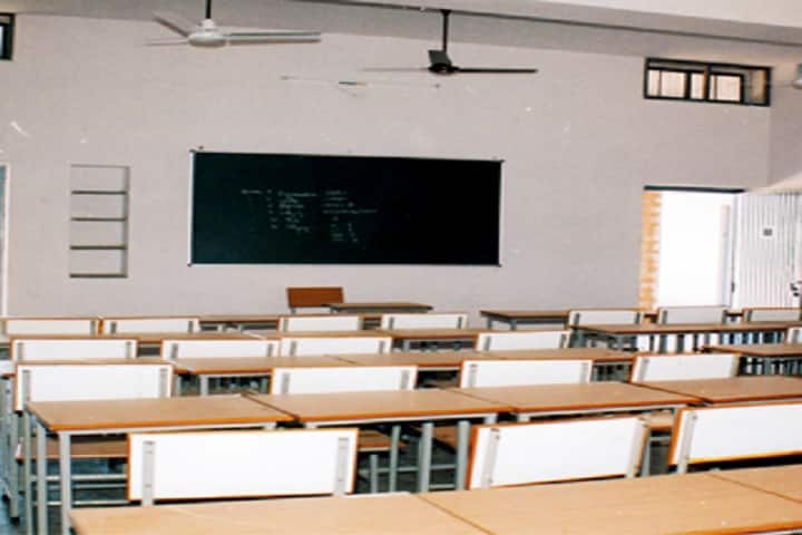 Onkarmal Somani College of Commerce, Jodhpur campus photo 4