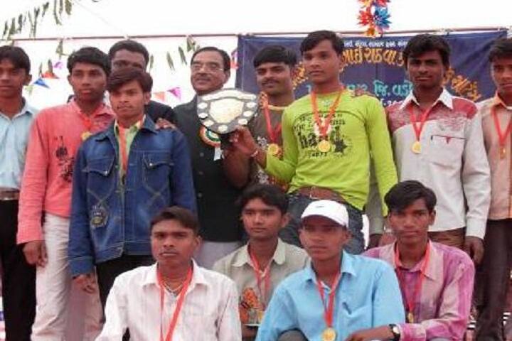 Shri Mohansinh Chhotubhai Rathava College of Arts, Baroda campus photo 4