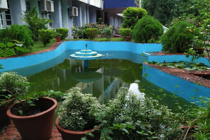 Department of Electronics, Cochin University of Science and Technology, Kochi campus photo 4