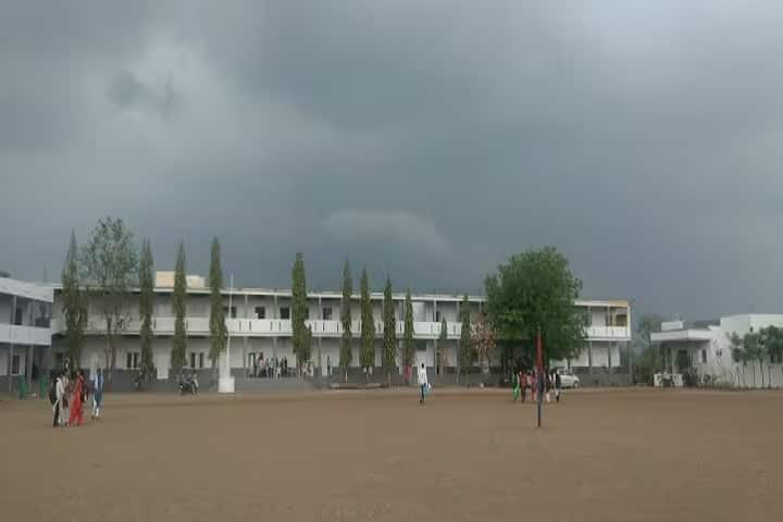 Late SD Patil Alias Baburao Dada Arts Commerce and Late Bhausaheb MD Sisode Science College, Shindkheda campus photo 2