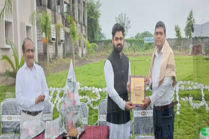 Late Rajkamalji Bharti Arts Commerce and Smt Sushilabai R Bharti Science College, Arni campus photo 6