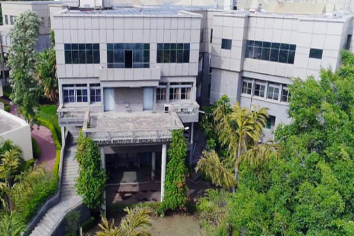 Pravara Institute of Medical Sciences, Loni campus photo 2