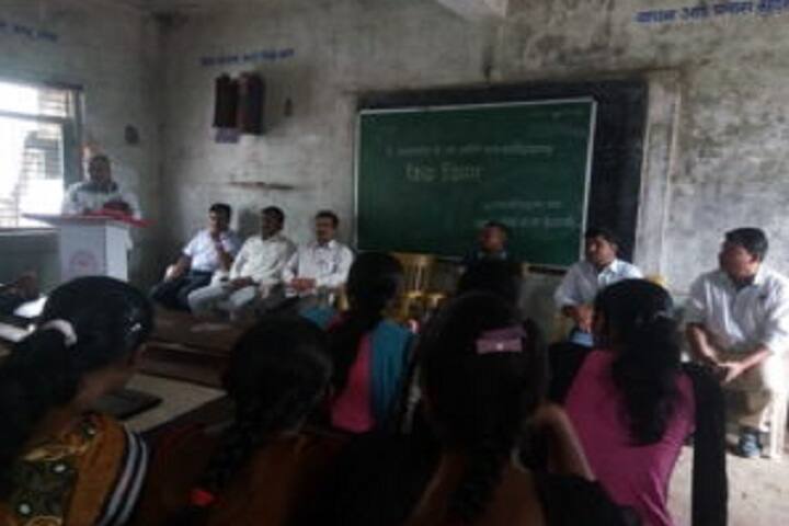 Late Aannasaheb PS Wadile Arts College, Dhule campus photo 3